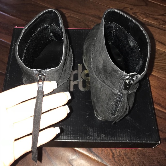 CR Booties - Picture 6 of 8